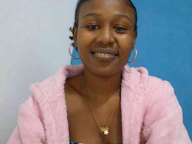 Zinah1 webcam