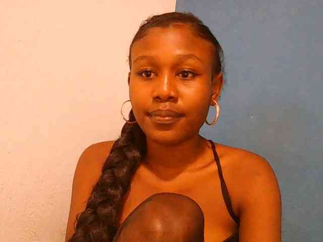 Zinah1 webcam