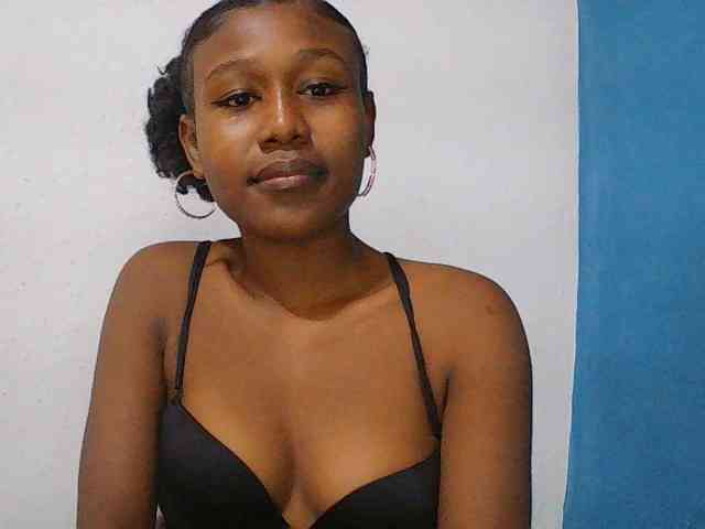 Zinah1 webcam