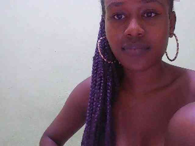 Zinah1 webcam