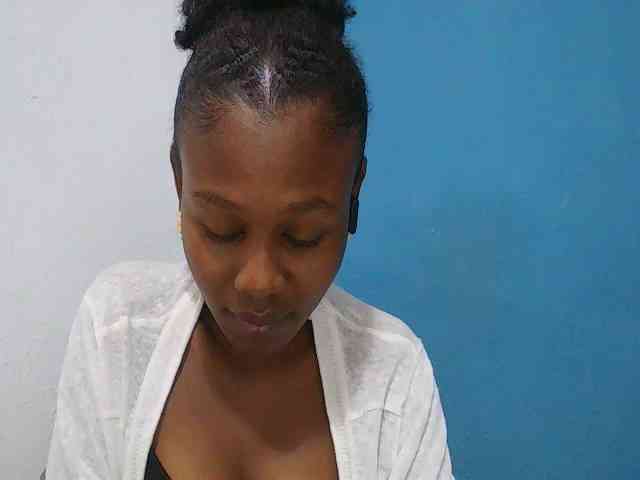 Zinah1 webcam