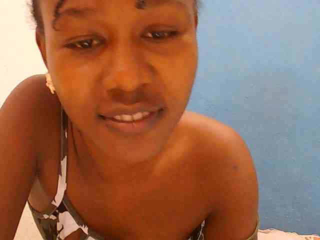 Zinah1 webcam