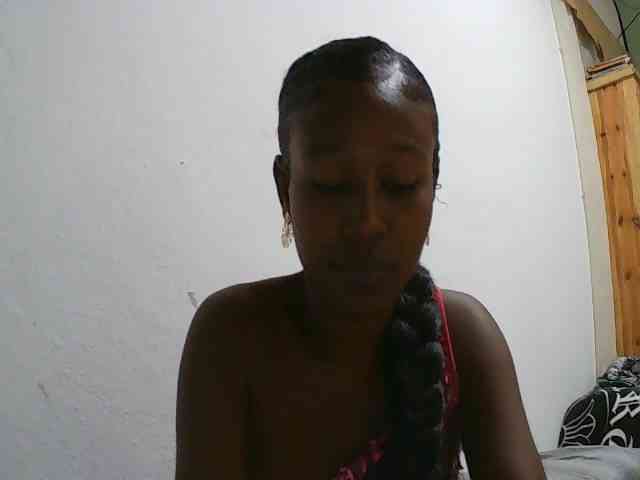 Zinah1 webcam