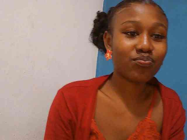 Zinah1 webcam