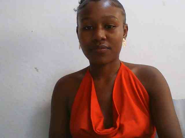 Zinah1 webcam