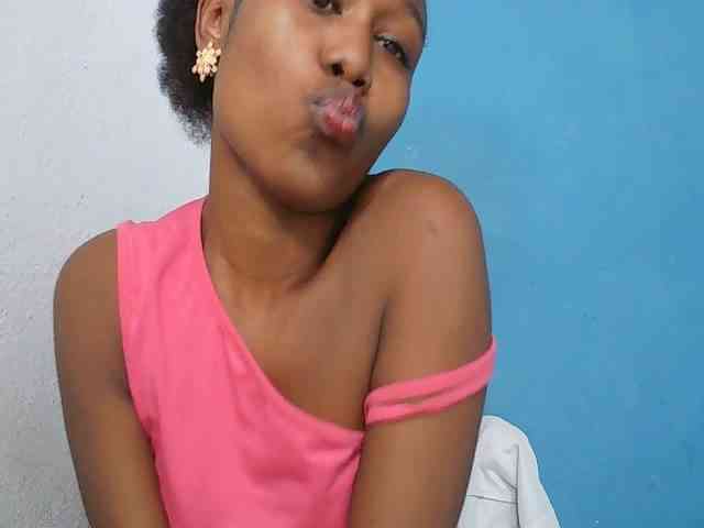 Zinah1 webcam