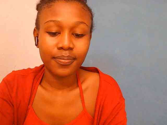 Zinah1 webcam