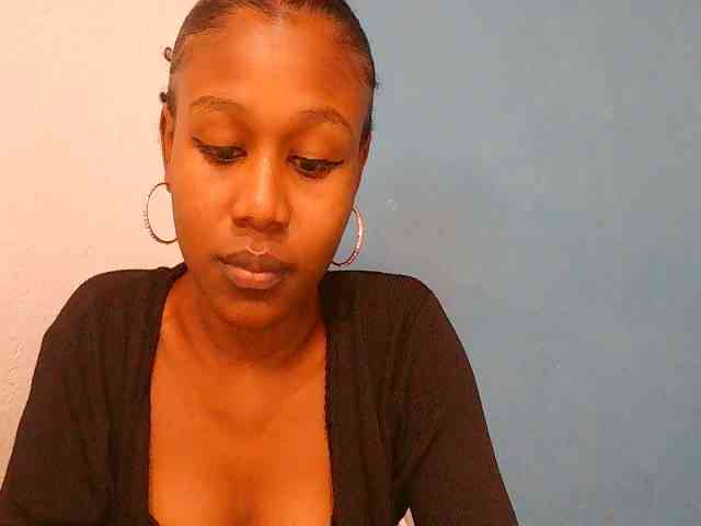 Zinah1 webcam