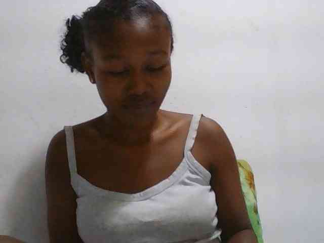 Zinah1 webcam
