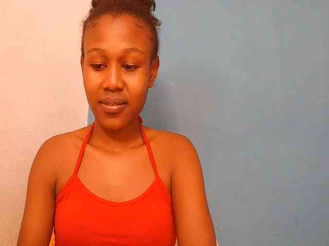 Zinah1 webcam