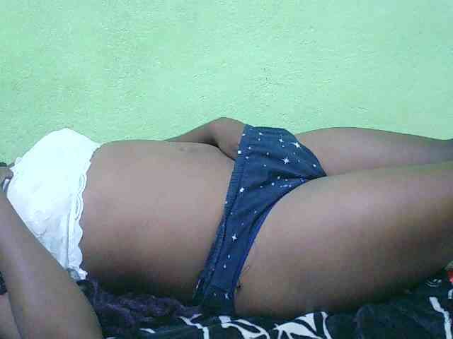 Zinah1 webcam
