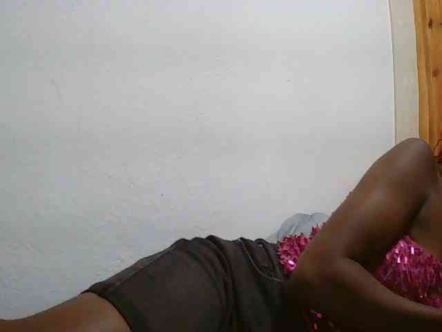 Zinah1 webcam