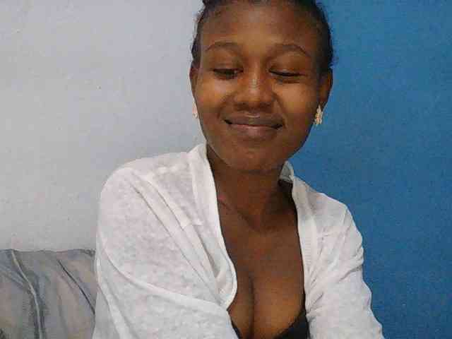 Zinah1 webcam