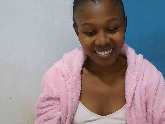 Zinah1 webcam
