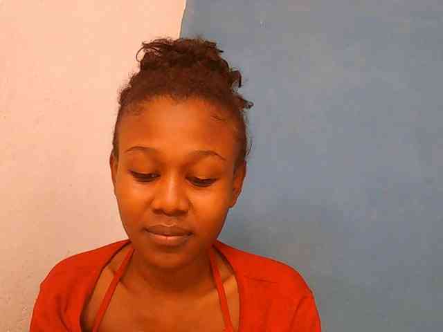 Zinah1 webcam