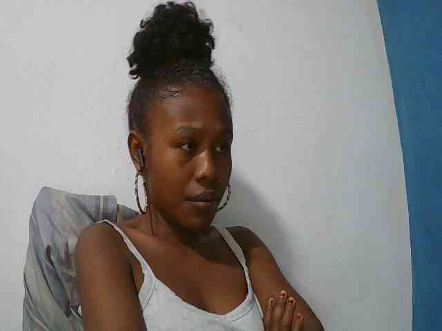 Zinah1 webcam