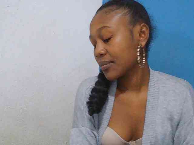 Zinah1 webcam