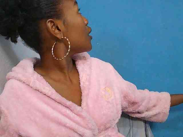 Zinah1 webcam