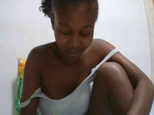Zinah1 webcam