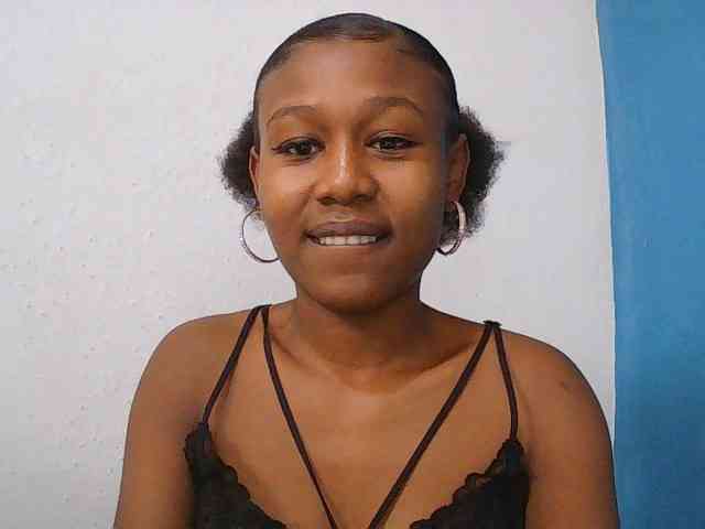 Zinah1 webcam