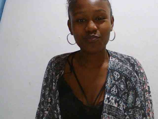 Zinah1 webcam