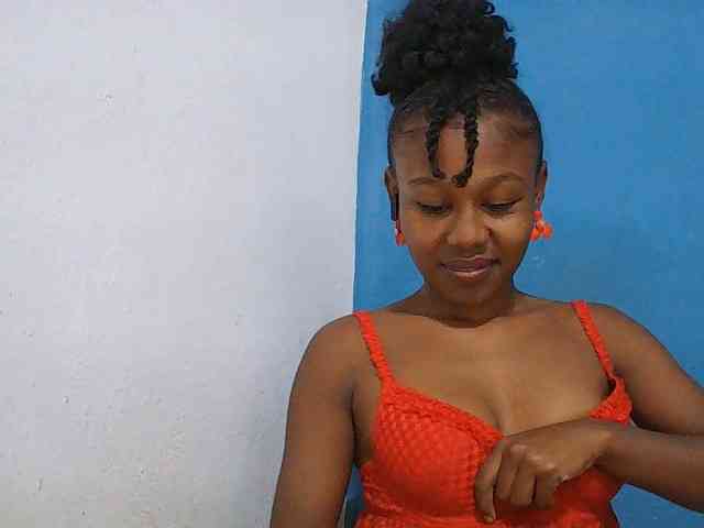 Zinah1 webcam
