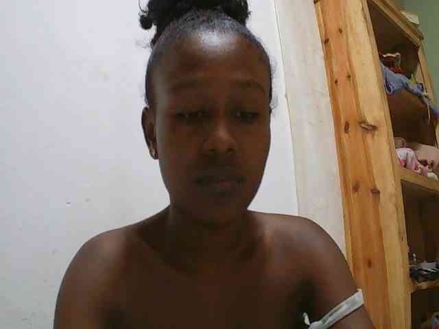Zinah1 webcam