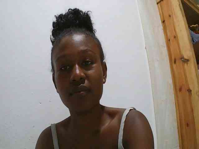 Zinah1 webcam