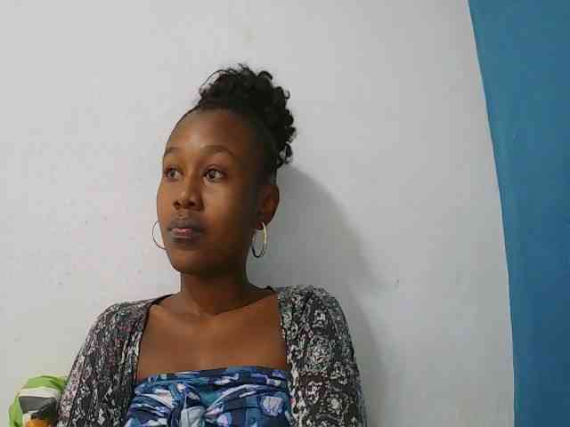 Zinah1 webcam