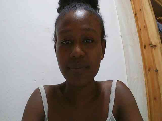 Zinah1 webcam