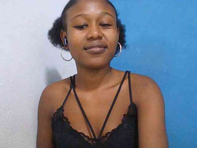 Zinah1 webcam