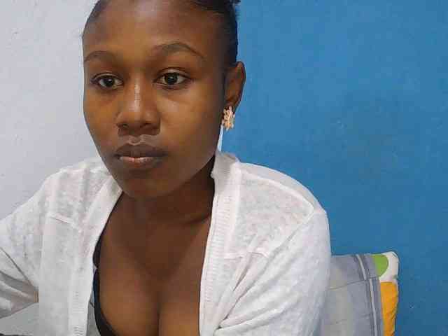 Zinah1 webcam