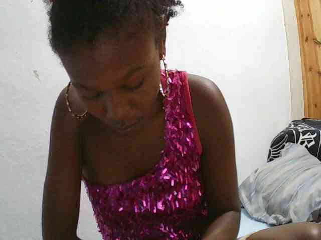 Zinah1 webcam