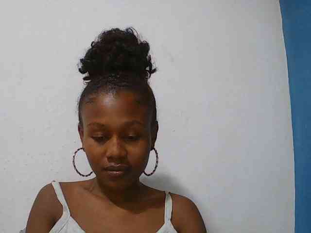 Zinah1 webcam