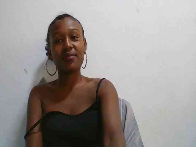 Zinah1 webcam