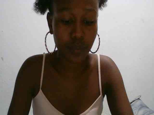 Zinah1 webcam