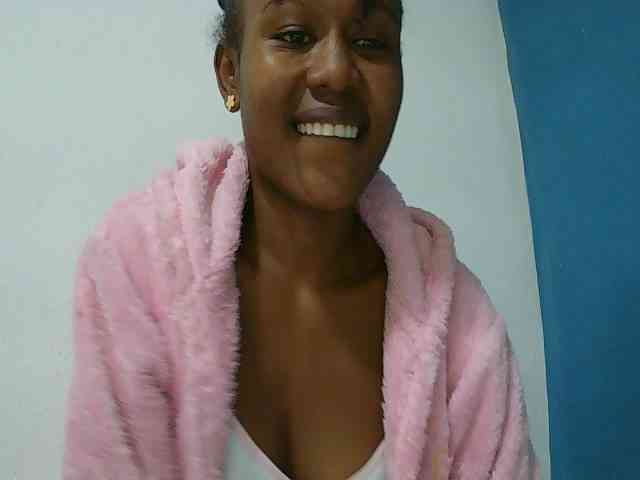 Zinah1 webcam