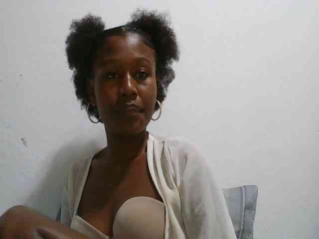 Zinah1 webcam