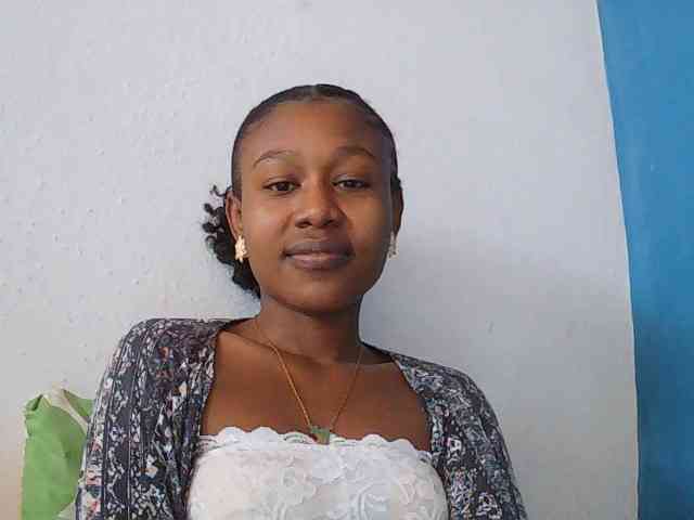 Modèle: Zinah1