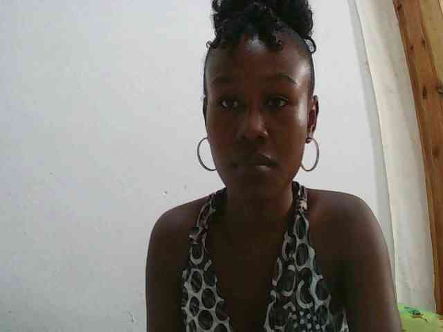 Zinah1 webcam