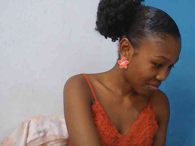 Zinah1 webcam