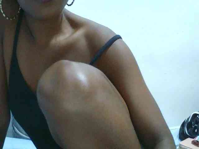 Zinah1 webcam