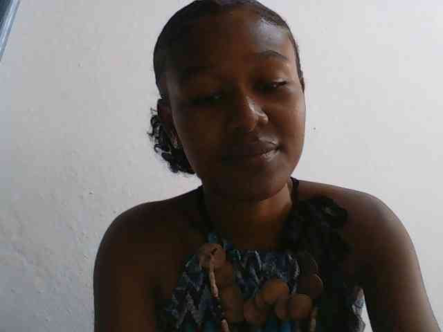 Zinah1 webcam