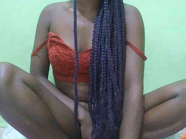 Zinah1 webcam