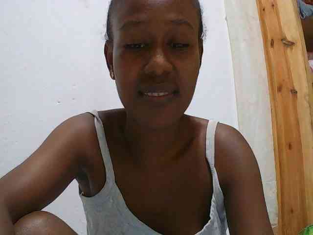 Zinah1 webcam