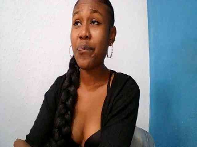 Zinah1 webcam