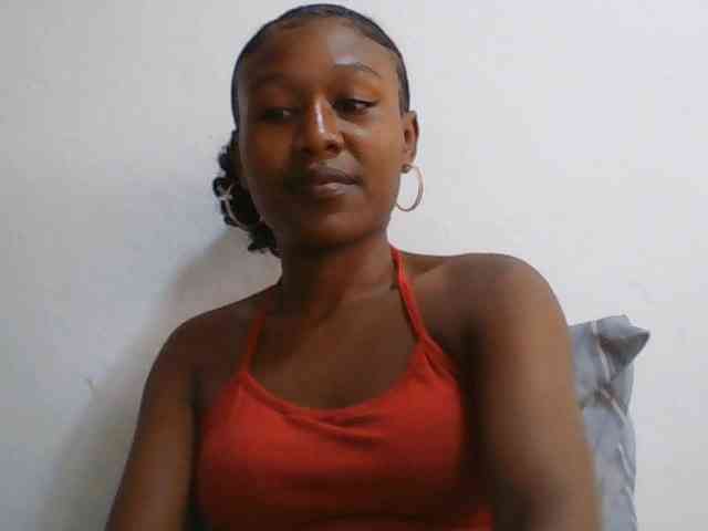 Zinah1 webcam