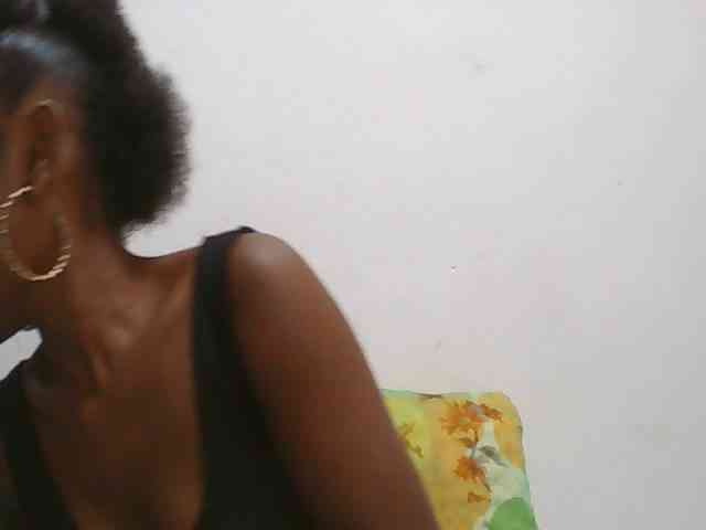 Zinah1 webcam