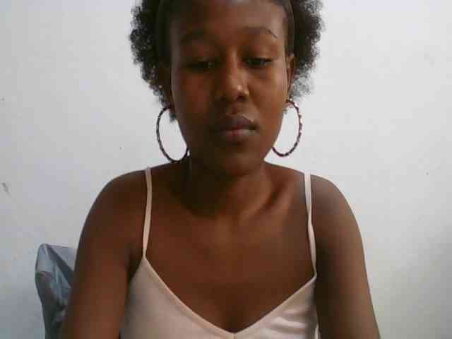 Zinah1 webcam