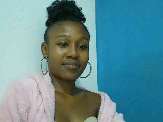 Zinah1 webcam